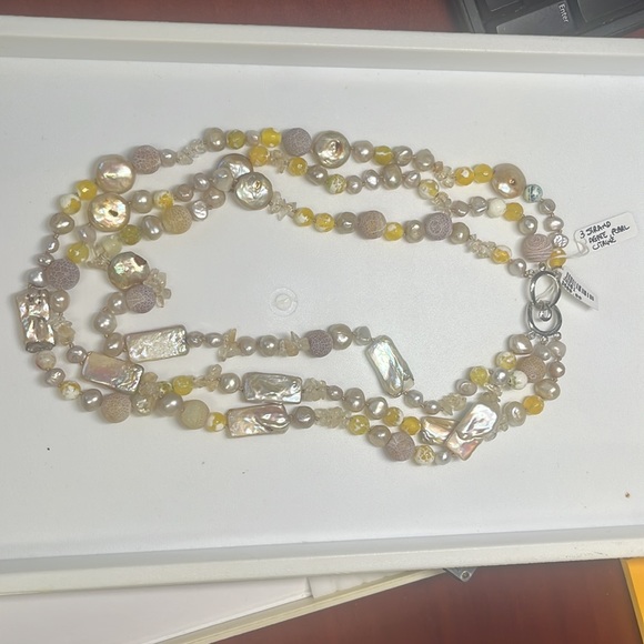 3 Strand Agate, Pearl Citraine - Picture 3 of 3